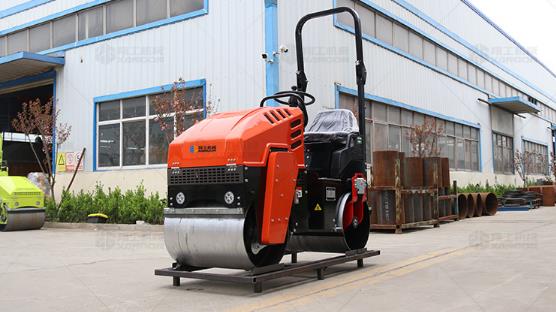 壓路機(jī) 壓路機(jī)